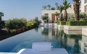 Exterior thumbnail